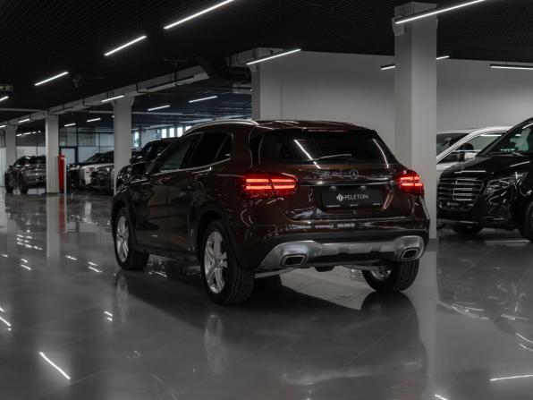 Mercedes-Benz GLA I (X156) Рестайлинг с пробегом 2017 года, цена 2 550 000 рублей, 90705 км, внедорожник, Автокод Объявления