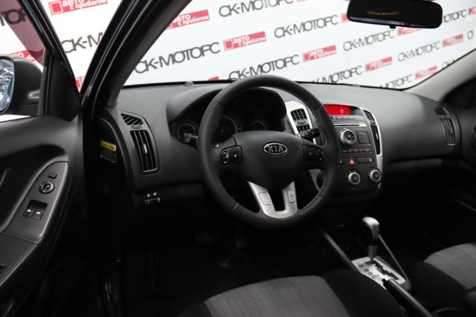 Kia Ceed I Рестайлинг с пробегом 2010 года, цена 675 750 рублей, 230964 км, хэтчбек, Автокод Объявления