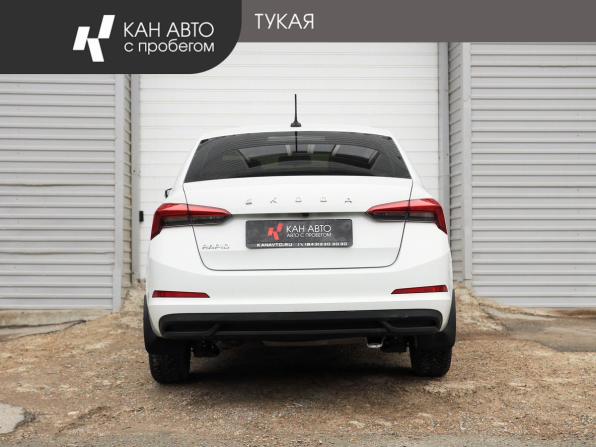 Skoda Rapid II с пробегом 2021 года, цена 1 445 000 рублей, 71820 км, лифтбек, Автокод Объявления