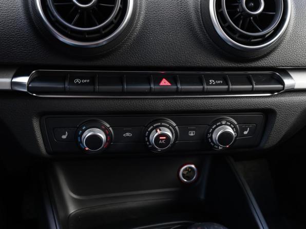 Audi A3 III (8V) с пробегом 2014 года, цена 1 249 000 рублей, 145924 км, седан, Автокод Объявления