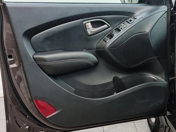 Hyundai ix35 I с пробегом 2013 года, цена 1 480 000 рублей, 184342 км, внедорожник, Автокод Объявления