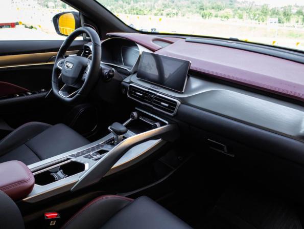 Geely Coolray I с пробегом 2023 года, цена 1 850 000 рублей, 41508 км, внедорожник, Автокод Объявления