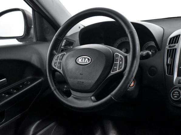 Kia Ceed I с пробегом 2008 года, цена 515 000 рублей, 235078 км, хэтчбек, Автокод Объявления