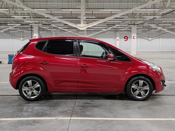 Kia Venga I с пробегом 2013 года, цена 850 000 рублей, 308794 км, минивэн, Автокод Объявления