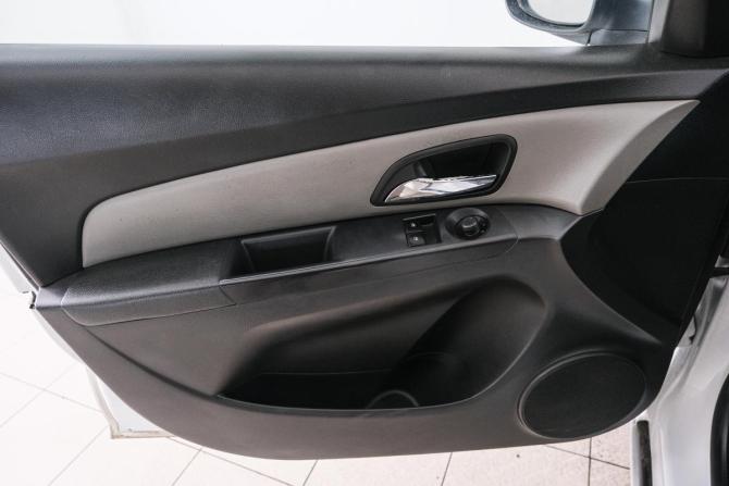 Chevrolet Cruze I с пробегом 2011 года, цена 669 000 рублей, 330000 км, седан, Автокод Объявления