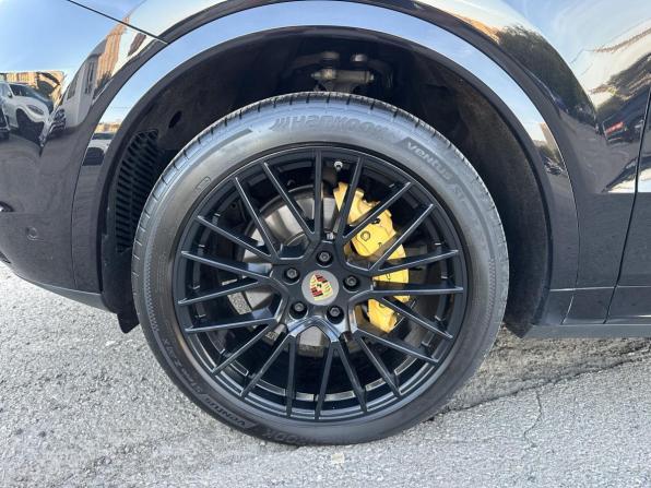Porsche Cayenne III с пробегом 2021 года, цена 8 490 000 рублей, 99101 км, внедорожник, Автокод Объявления