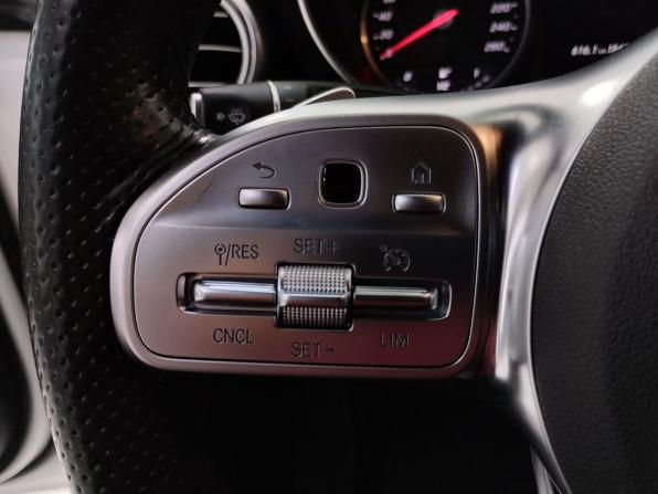 Mercedes-Benz C-Класс IV (W205) Рестайлинг с пробегом 2018 года, цена 2 550 000 рублей, 154268 км, седан, Автокод Объявления