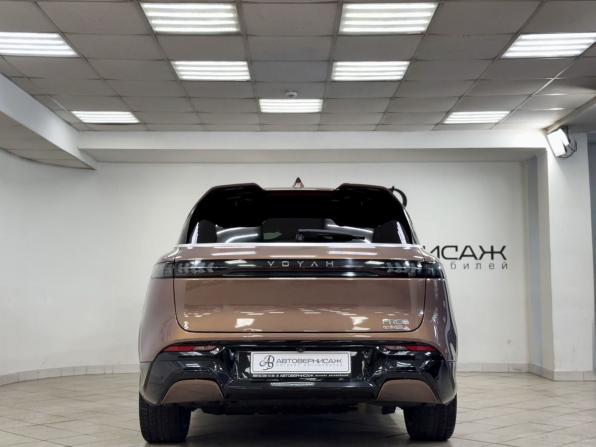 Voyah Free I Рестайлинг с пробегом 2023 года, цена 3 100 000 рублей, 81983 км, внедорожник, Автокод Объявления