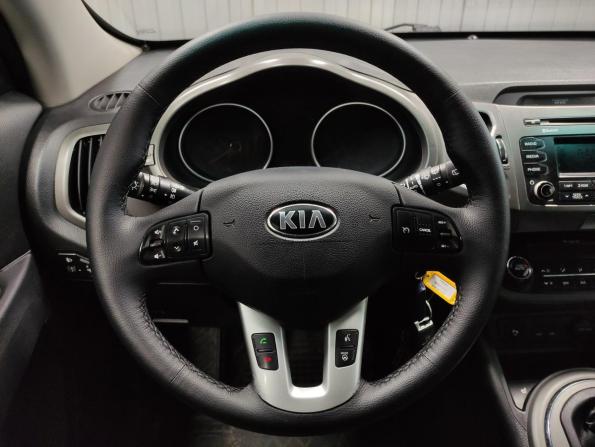 Kia Sportage III Рестайлинг с пробегом 2014 года, цена 1 290 000 рублей, 140000 км, внедорожник, Автокод Объявления