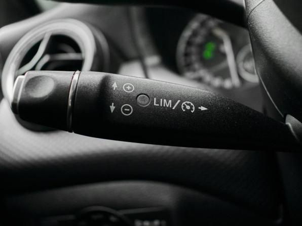 Mercedes-Benz A-Класс III (W176) с пробегом 2013 года, цена 1 460 000 рублей, 209417 км, хэтчбек, Автокод Объявления