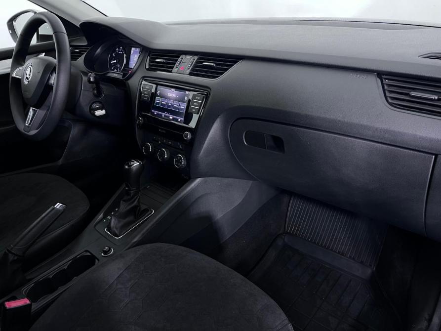 Skoda Octavia III (A7) Рестайлинг Ростов-на-Дону  - изображение 13