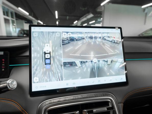Geely Galaxy M7 с пробегом 2026 года, цена 4 190 000 рублей, 168 км, внедорожник, Автокод Объявления
