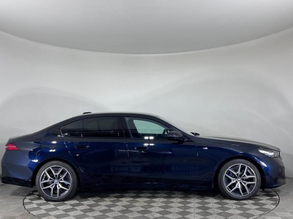 BMW 5 серии VIII (G60/G61/G68) с пробегом 2024 года, цена 6 649 000 рублей, 25237 км, седан, Автокод Объявления