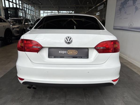 Volkswagen Jetta VI с пробегом 2013 года, цена 760 000 рублей, 440210 км, седан, Автокод Объявления