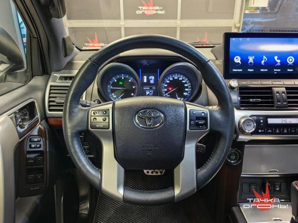 Toyota Land Cruiser Prado 150 Series Рестайлинг 1 с пробегом 2015 года, цена 3 600 000 рублей, 130000 км, внедорожник, Автокод Объявления
