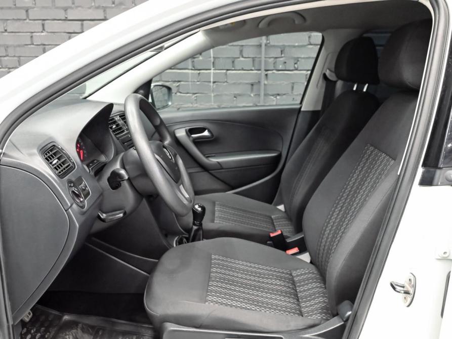 Volkswagen Polo V Рестайлинг Екатеринбург  - изображение 9