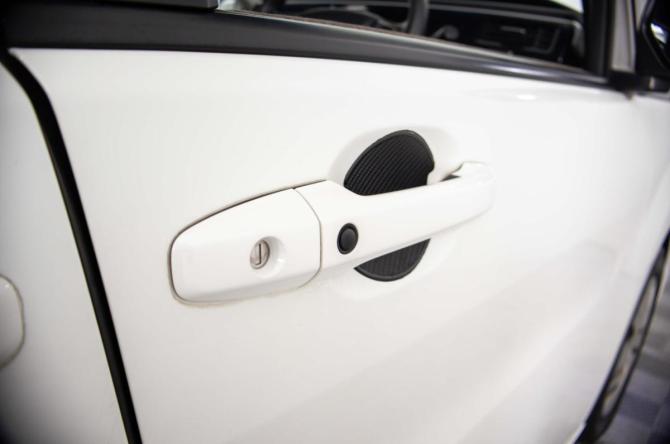 Honda Stepwgn V с пробегом 2015 года, цена 1 899 000 рублей, 82000 км, минивэн, Автокод Объявления