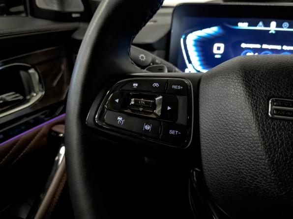 Exeed VX I с пробегом 2023 года, цена 3 070 000 рублей, 23396 км, внедорожник, Автокод Объявления