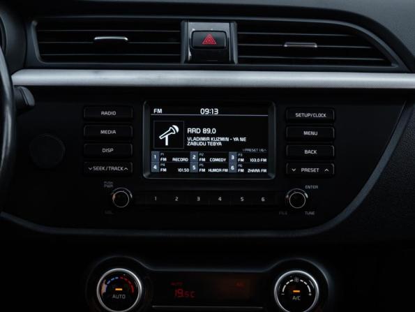 Kia Rio IV с пробегом 2017 года, цена 1 238 000 рублей, 136834 км, седан, Автокод Объявления