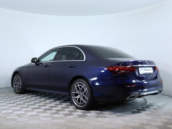 Mercedes-Benz E-Класс V (W213 S213 C238) Рестайлинг с пробегом 2021 года, цена 3 399 000 рублей, 174580 км, седан, Автокод Объявления