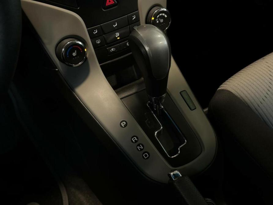 Chevrolet Cruze I Рестайлинг Челябинск  - изображение 13