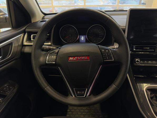 Haval M6 II с пробегом 2024 года, цена 1 550 000 рублей, 35000 км, внедорожник, Автокод Объявления