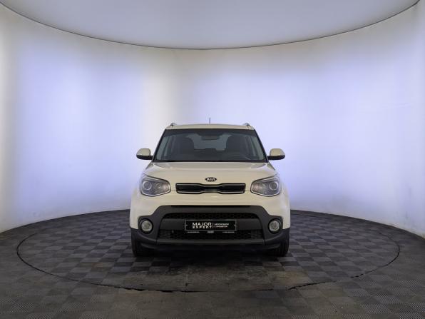 Kia Soul II Рестайлинг с пробегом 2017 года, цена 1 450 000 рублей, 214400 км, хэтчбек, Автокод Объявления