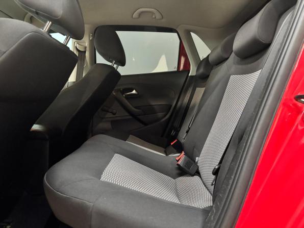 Volkswagen Polo V с пробегом 2011 года, цена 750 000 рублей, 253050 км, хэтчбек, Автокод Объявления