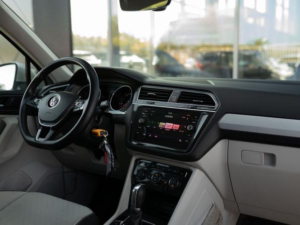 Volkswagen Tiguan II с пробегом 2017 года, цена 2 280 000 рублей, 146013 км, внедорожник, Автокод Объявления