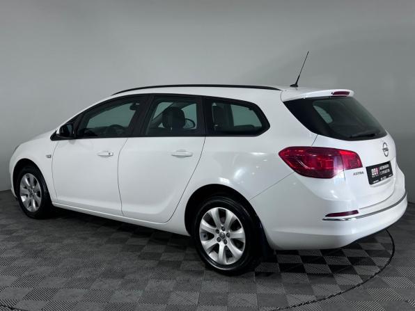 Opel Astra J Рестайлинг с пробегом 2013 года, цена 899 000 рублей, 179334 км, универсал, Автокод Объявления