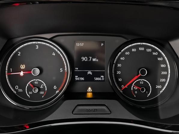 Volkswagen Multivan T6 Рестайлинг с пробегом 2021 года, цена 6 150 000 рублей, 94113 км, минивэн, Автокод Объявления