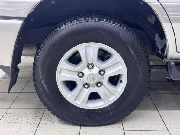 Toyota Land Cruiser 100 Series Рестайлинг 2 с пробегом 2005 года, цена 2 899 000 рублей, 240000 км, внедорожник, Автокод Объявления