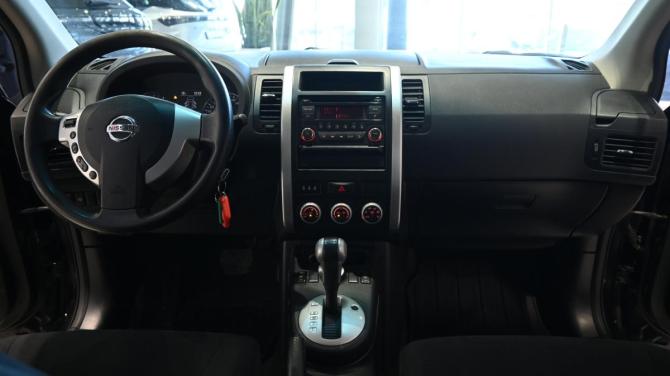 Nissan X-Trail II Рестайлинг с пробегом 2014 года, цена 1 380 000 рублей, 180177 км, внедорожник, Автокод Объявления