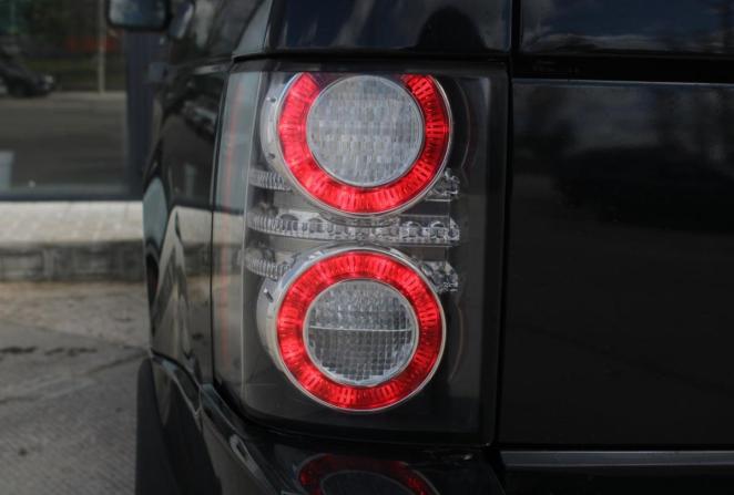 Land Rover Range Rover III Рестайлинг 2 с пробегом 2011 года, цена 1 470 000 рублей, 271449 км, внедорожник, Автокод Объявления
