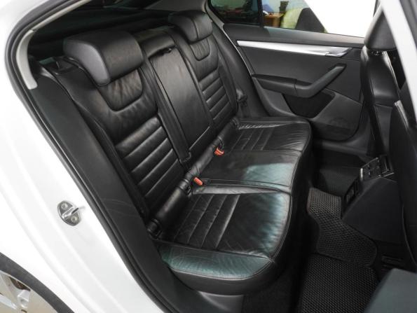 Skoda Octavia III (A7) с пробегом 2013 года, цена 1 489 000 рублей, 244335 км, лифтбек, Автокод Объявления