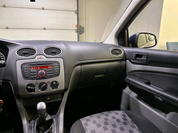 Ford Focus II Рестайлинг с пробегом 2011 года, цена 469 000 рублей, 175703 км, седан, Автокод Объявления