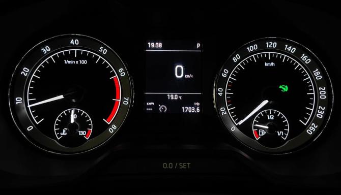 Skoda Octavia III (A7) Рестайлинг с пробегом 2017 года, цена 1 848 000 рублей, 61400 км, лифтбек, Автокод Объявления