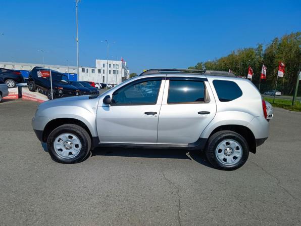Renault Duster I Рестайлинг с пробегом 2015 года, цена 1 064 995 рублей, 176300 км, внедорожник, Автокод Объявления