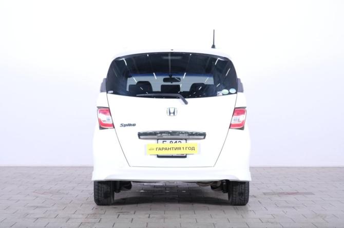 Honda Freed I Рестайлинг 2 с пробегом 2014 года, цена 1 329 000 рублей, 175000 км, компактвэн, Автокод Объявления