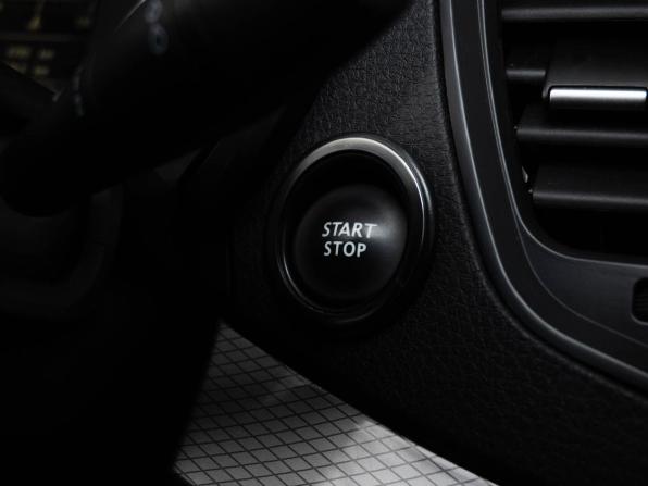Lada (ВАЗ) Vesta I Рестайлинг (NG) с пробегом 2025 года, цена 1 394 000 рублей, 8700 км, седан, Автокод Объявления