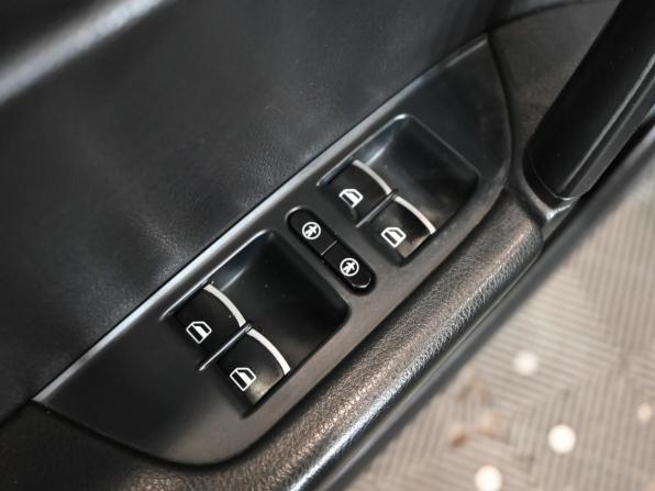 Volkswagen Touareg II Рестайлинг с пробегом 2014 года, цена 2 050 000 рублей, 308269 км, внедорожник, Автокод Объявления