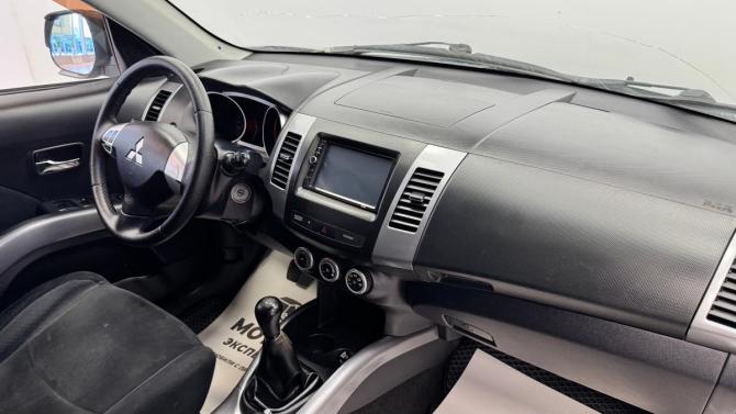 Mitsubishi Outlander II с пробегом 2008 года, цена 790 000 рублей, 232000 км, внедорожник, Автокод Объявления