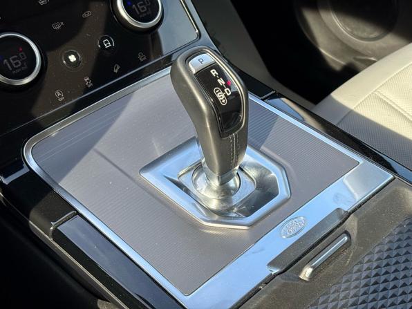 Land Rover Range Rover Evoque II с пробегом 2019 года, цена 3 650 000 рублей, 74907 км, внедорожник, Автокод Объявления