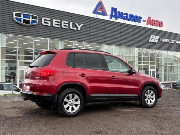 Volkswagen Tiguan I Рестайлинг с пробегом 2012 года, цена 1 120 000 рублей, 216200 км, внедорожник, Автокод Объявления