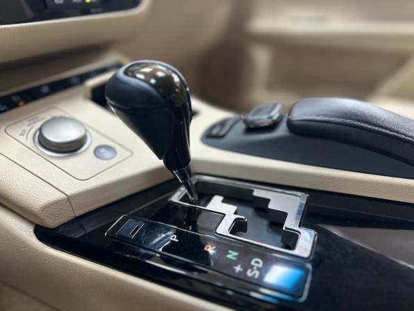 Lexus ES VI с пробегом 2015 года, цена 2 690 000 рублей, 134391 км, седан, Автокод Объявления
