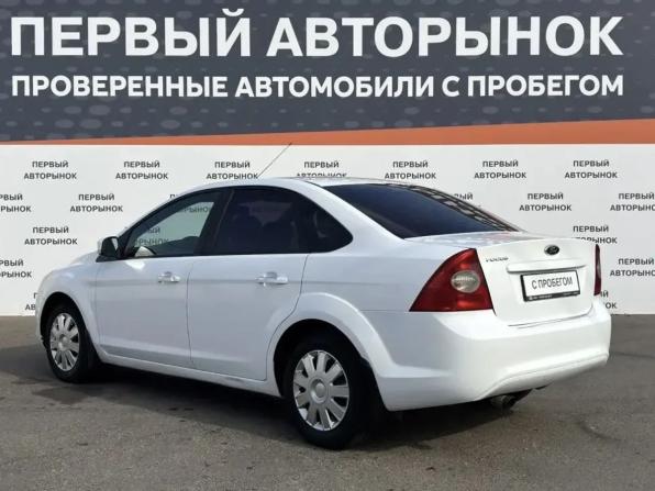 Ford Focus II Рестайлинг с пробегом 2011 года, цена 549 000 рублей, 251789 км, седан, Автокод Объявления