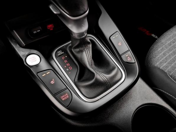 Kia Soul III с пробегом 2020 года, цена 1 775 000 рублей, 122923 км, хэтчбек, Автокод Объявления