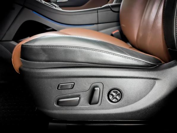 Hyundai Santa Fe IV Рестайлинг с пробегом 2021 года, цена 3 075 000 рублей, 145875 км, внедорожник, Автокод Объявления