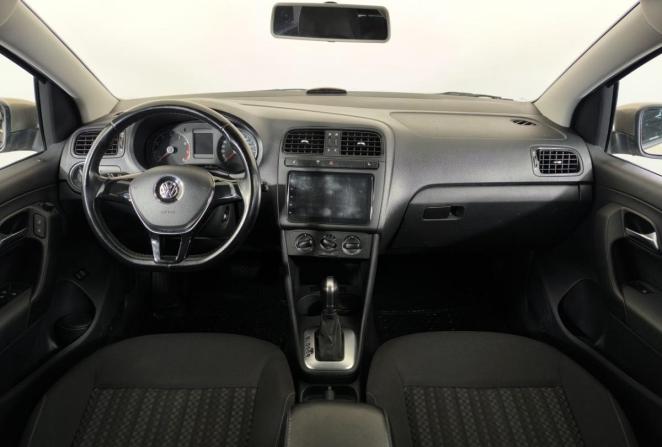 Volkswagen Polo V Рестайлинг с пробегом 2017 года, цена 1 299 000 рублей, 99536 км, седан, Автокод Объявления