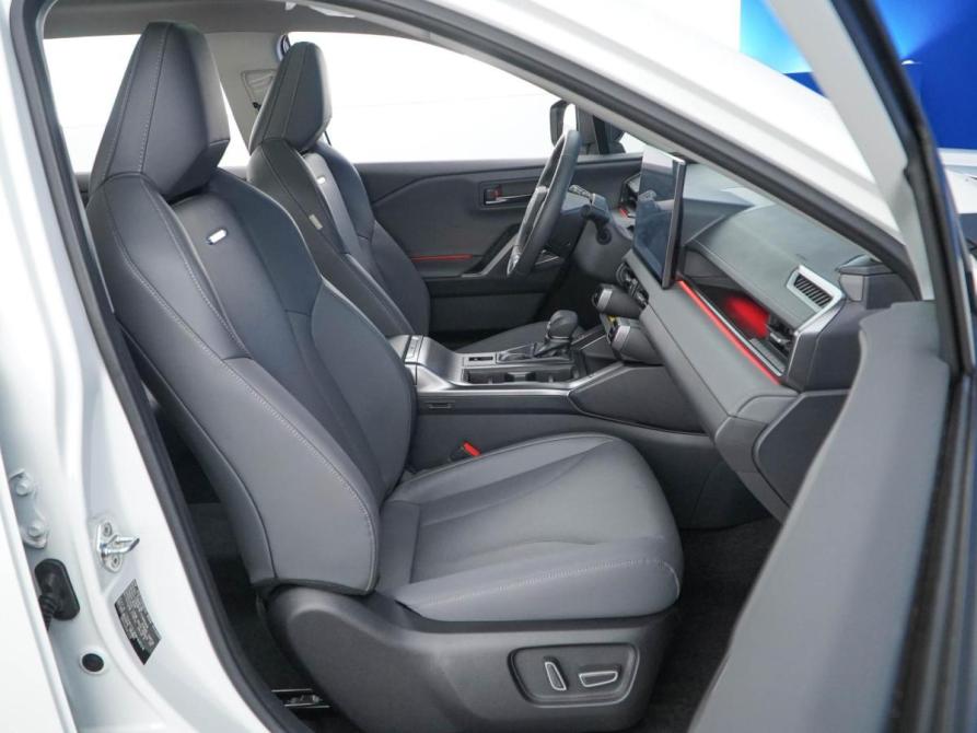 Toyota RAV4 VI (XA60) Москва  - изображение 8
